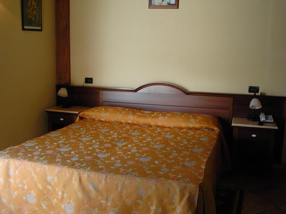 Hotel Ca Fiore Bardonecchia Exterior photo