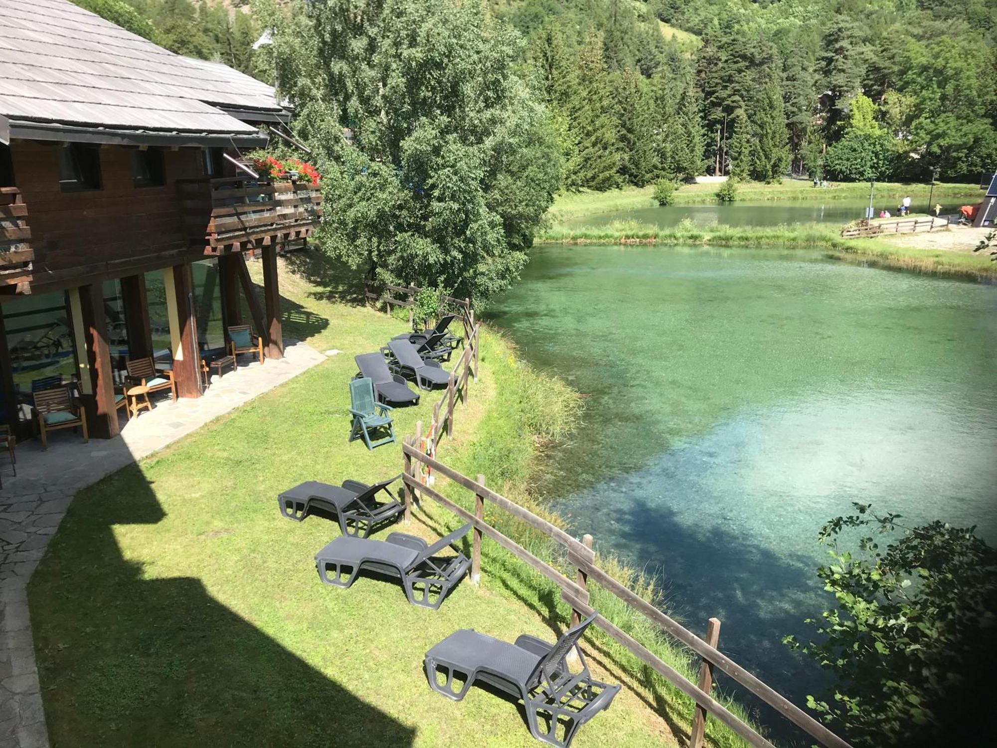 Hotel Ca Fiore Bardonecchia Exterior photo
