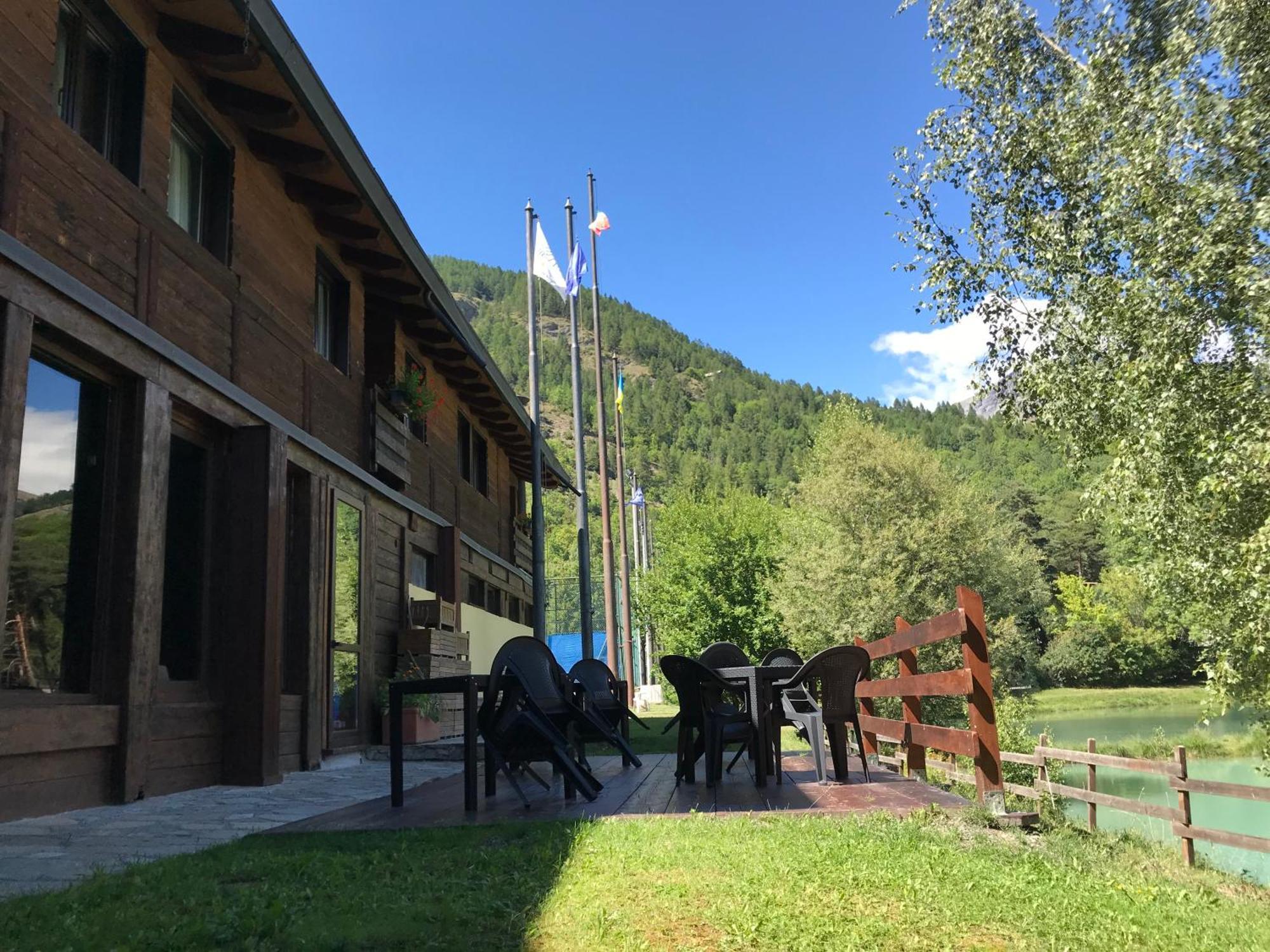 Hotel Ca Fiore Bardonecchia Exterior photo
