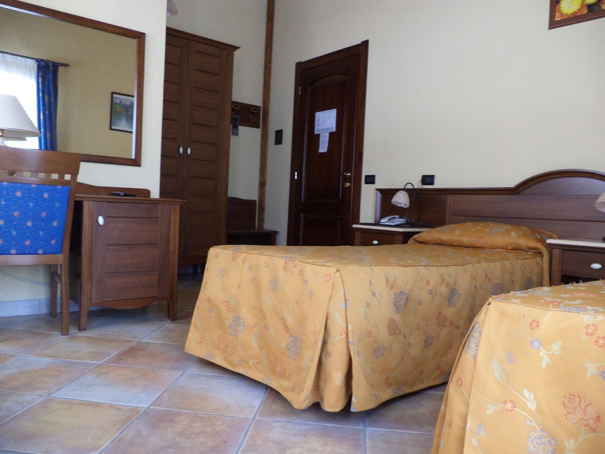 Hotel Ca Fiore Bardonecchia Exterior photo